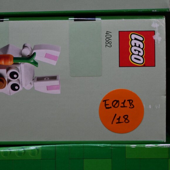 Lego Spring Garden House (40682) - Picture 6 of 6